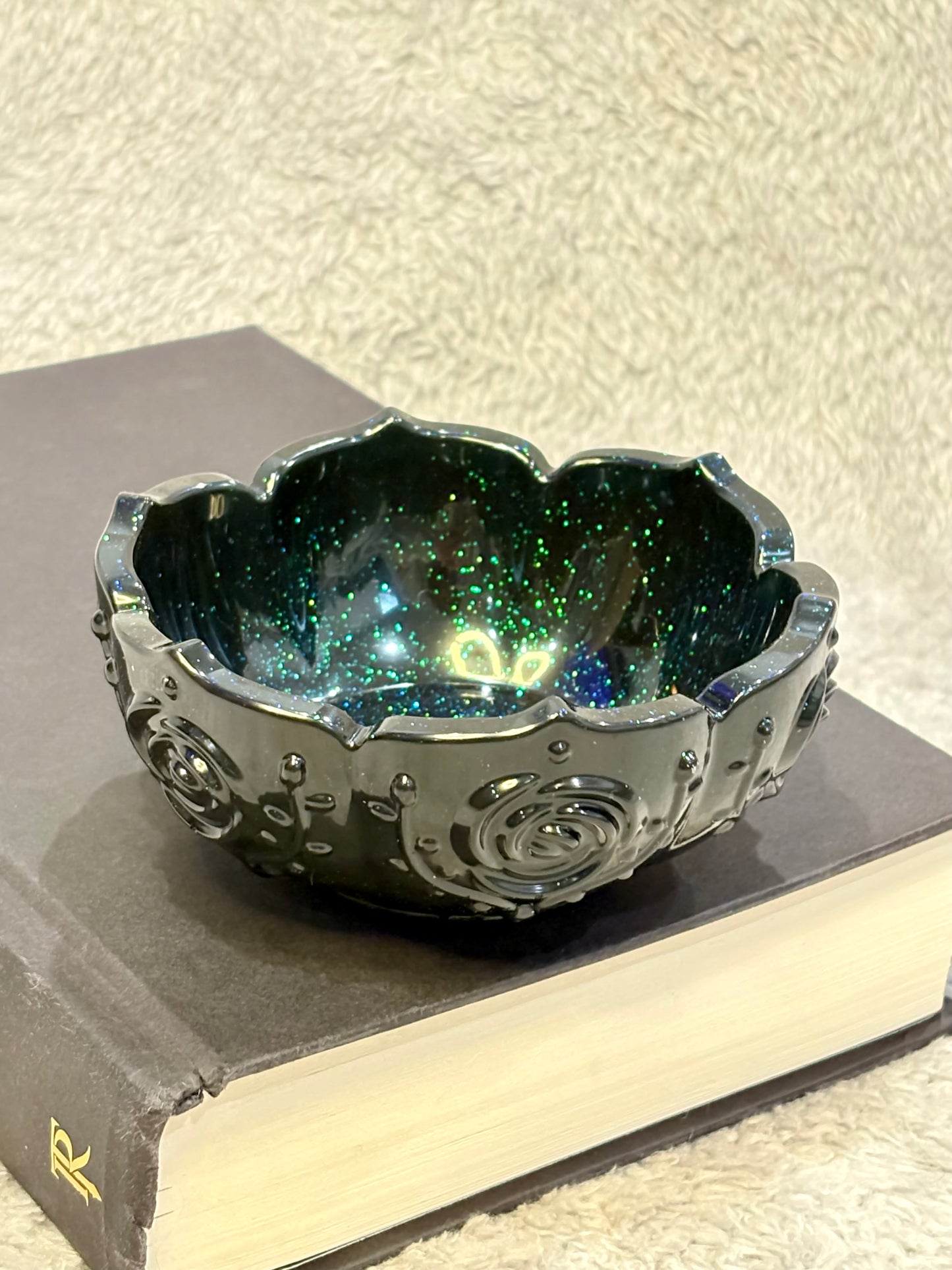 Black & Green Resin Trinket Bowl