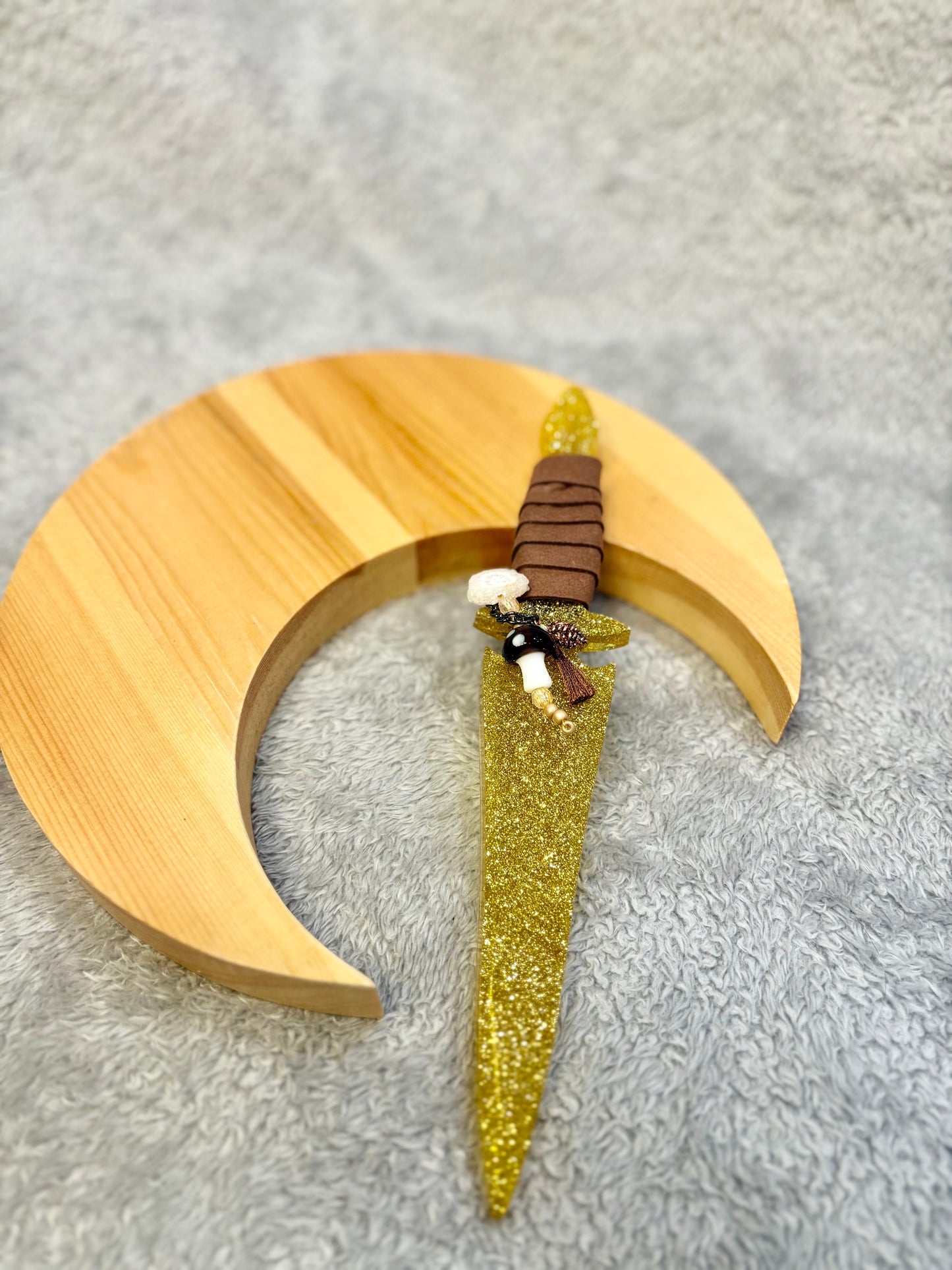 Shimmering Gold Resin Dagger