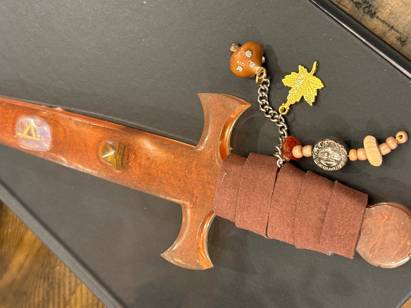 Copper Resin Dagger with Defense Rune