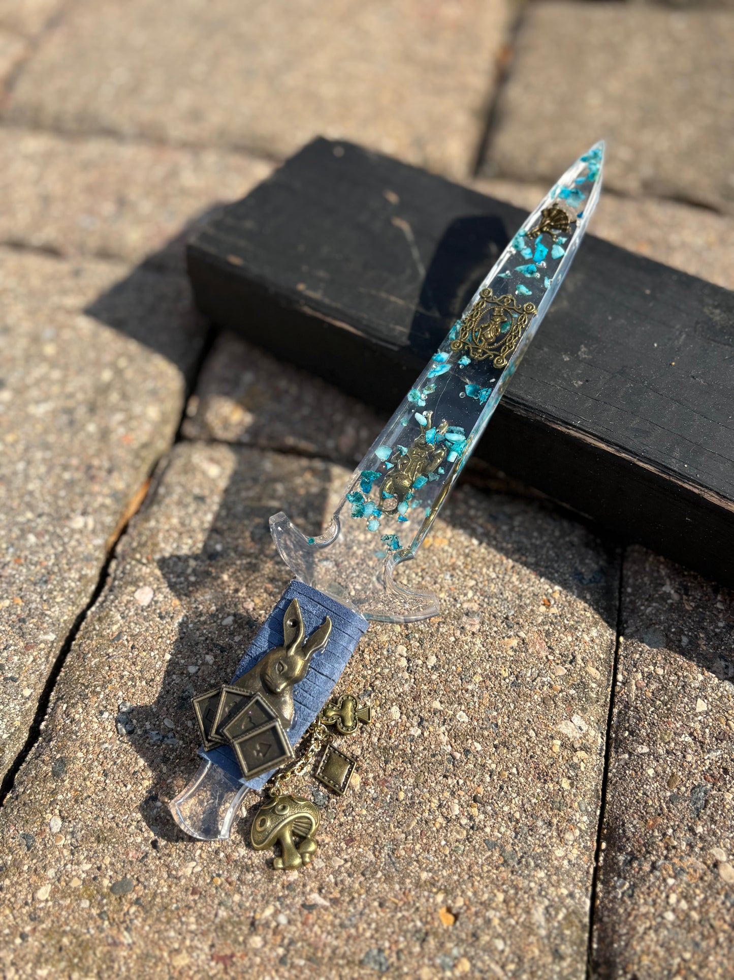 Wonderland inspired Dagger