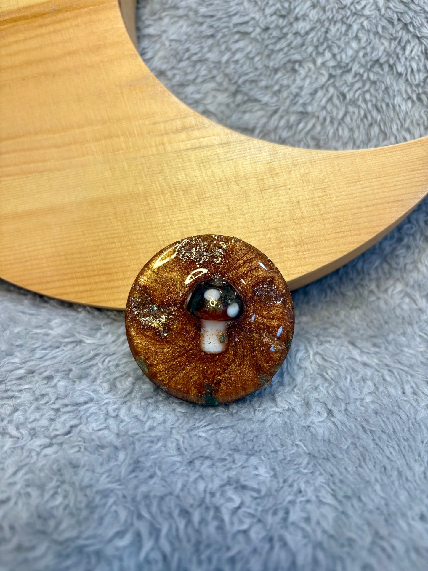 Mushroom Resin Phone Grip